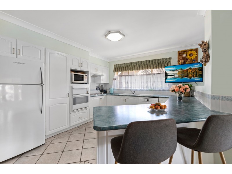 55 Admiralty Avenue, Tea Gardens NSW 2324