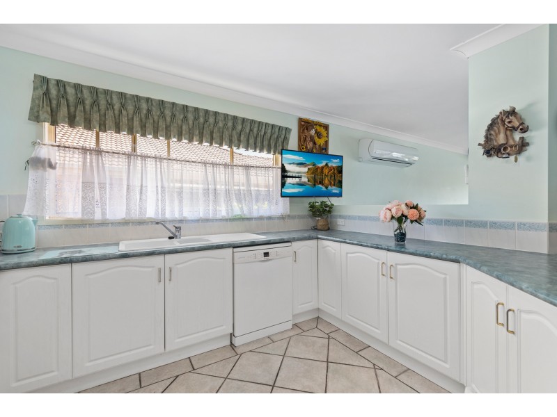 55 Admiralty Avenue, Tea Gardens NSW 2324
