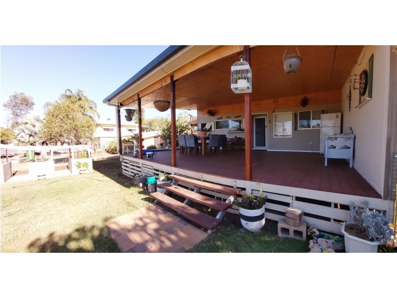 28 Douglass Street, Clermont QLD 4721