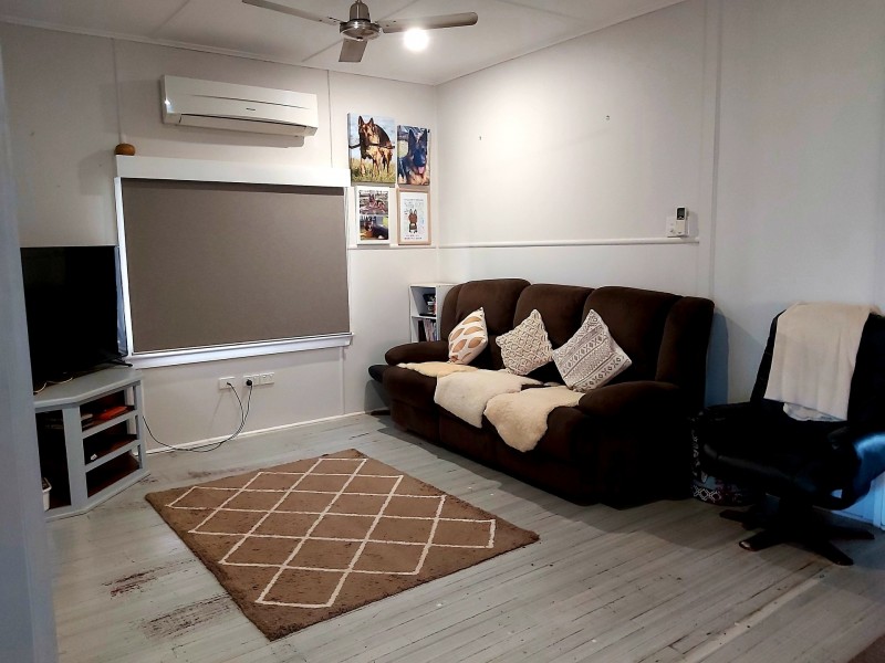 28 Douglass Street, Clermont QLD 4721