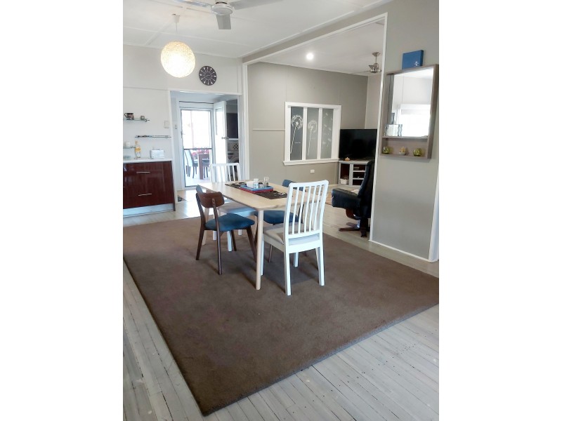 28 Douglass Street, Clermont QLD 4721