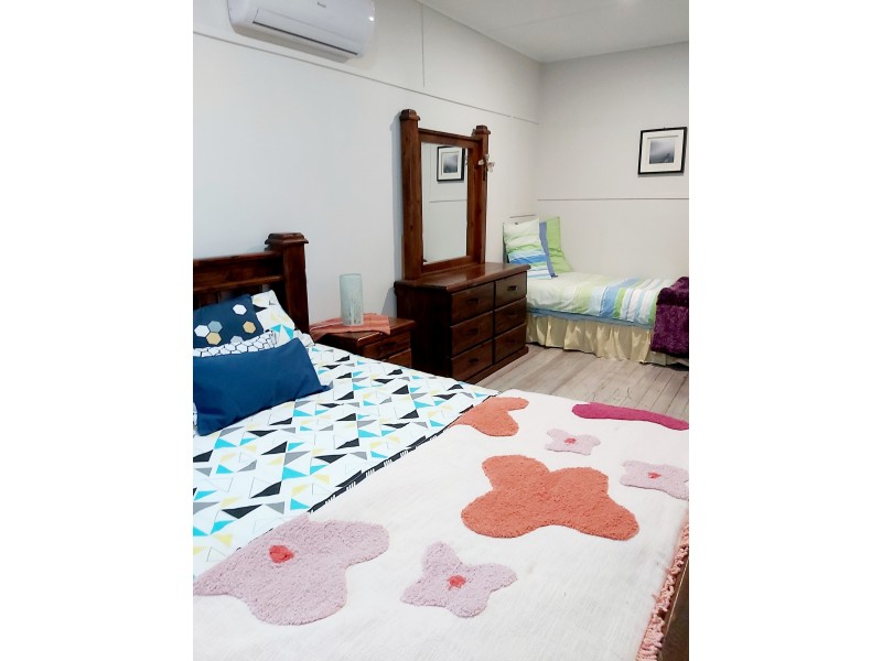 28 Douglass Street, Clermont QLD 4721