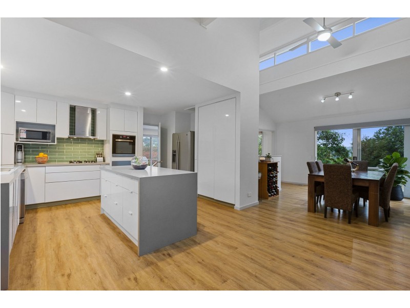 7 Upland Court, Eltham North VIC 3095