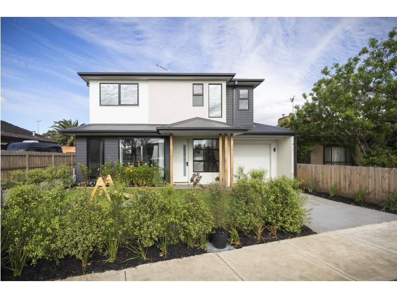 1/51 Cypress Avenue, Brooklyn VIC 3012