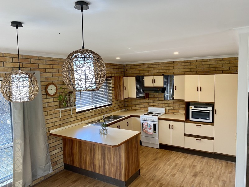 81 Mt Perry Road, Bundaberg North QLD 4670