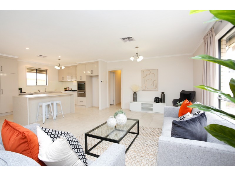 20 Capezzone Court, Newton SA 5074