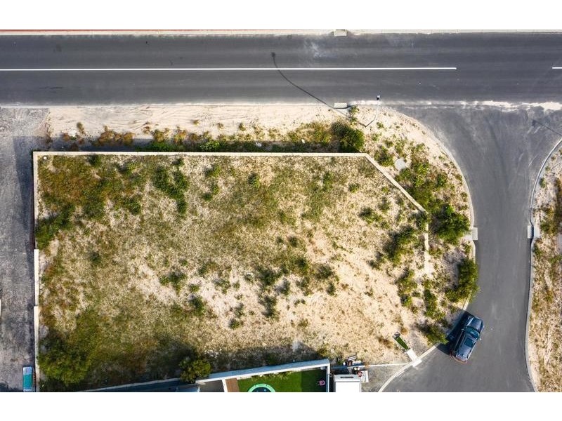 2 Bila Close, Peppermint Grove Beach WA 6271