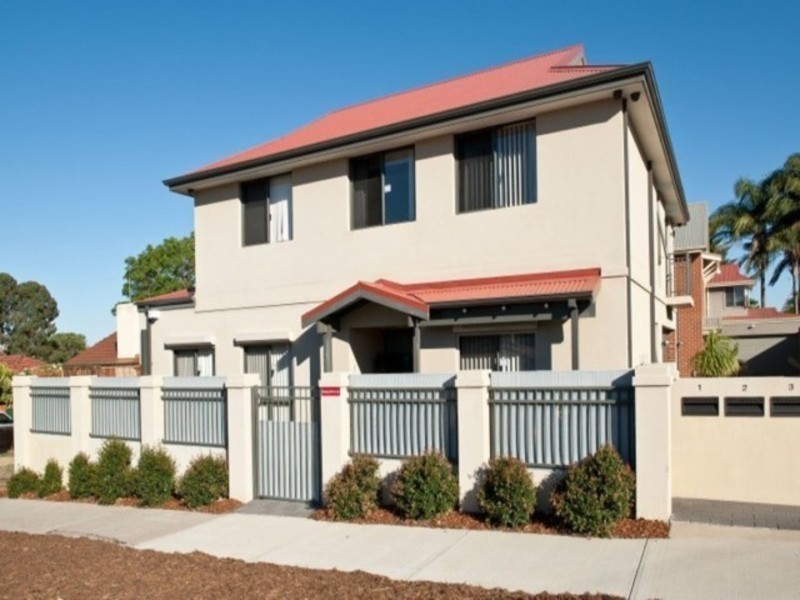 1/334 Fulham Street, Cloverdale WA 6105