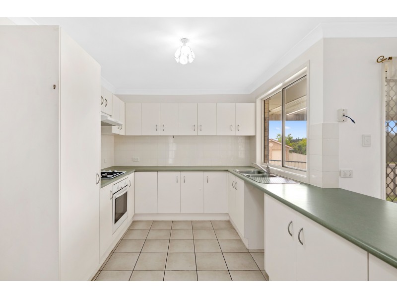 40 Glengarry Way, Horsley NSW 2530