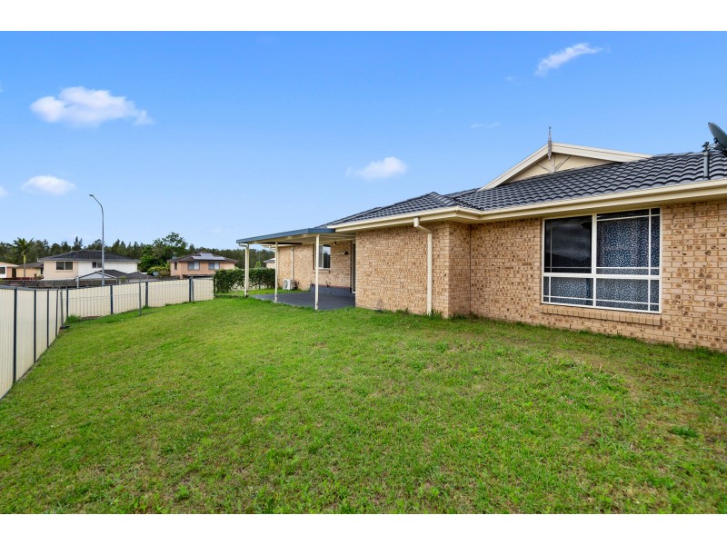 40 Glengarry Way, Horsley NSW 2530