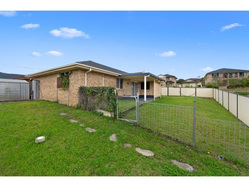 40 Glengarry Way, Horsley NSW 2530