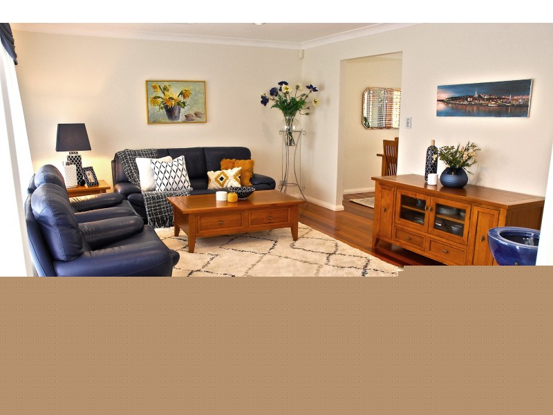 19 Lachlan Street, Bossley Park NSW 2176