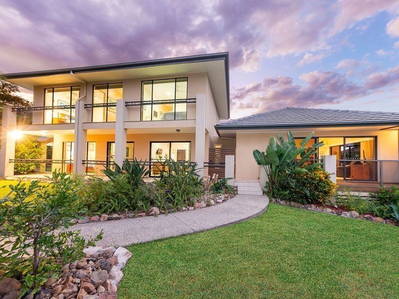 5 River Cove Place, Helensvale QLD 4212