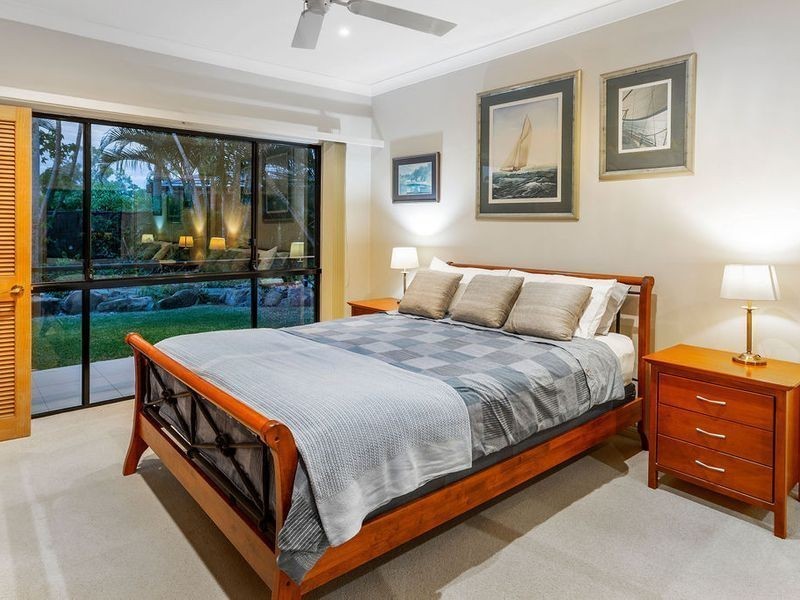 5 River Cove Place, Helensvale QLD 4212