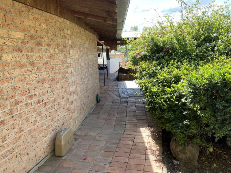 21 Floyd Street, Coonamble NSW 2829