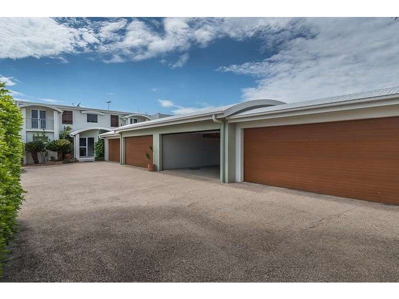 2/19 East Point Drive, Mackay Harbour QLD 4740