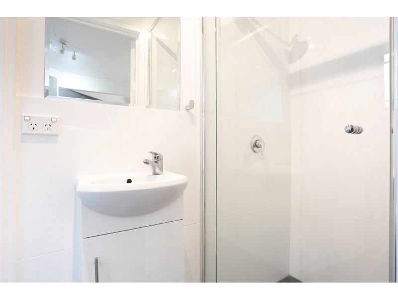 3/56 Nelson Parade, Indooroopilly QLD 4068