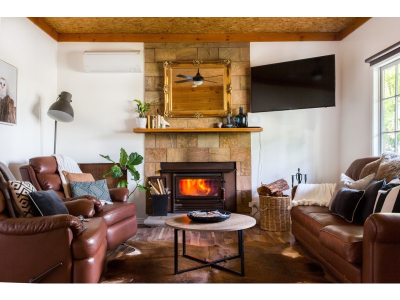 32 Grant Street, Forrest VIC 3236