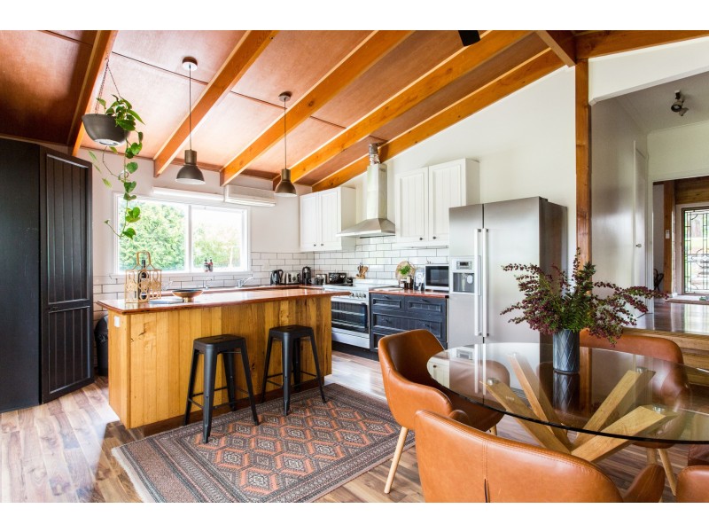 32 Grant Street, Forrest VIC 3236