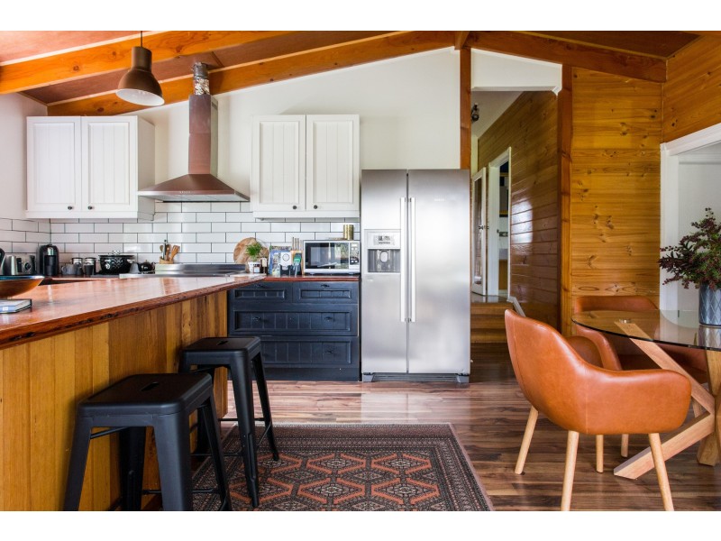 32 Grant Street, Forrest VIC 3236