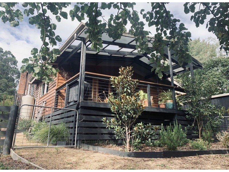 32 Grant Street, Forrest VIC 3236