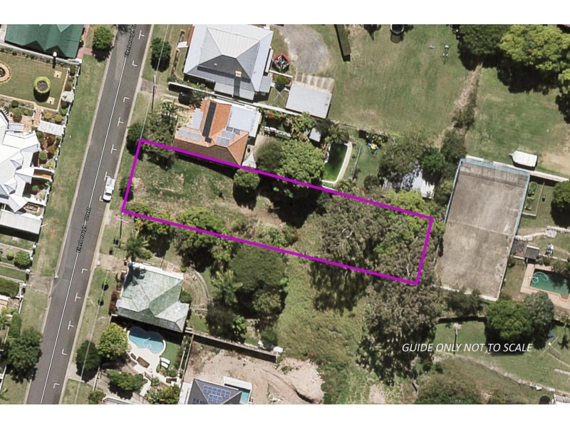 26 Ellenborough Street, Ipswich QLD 4305