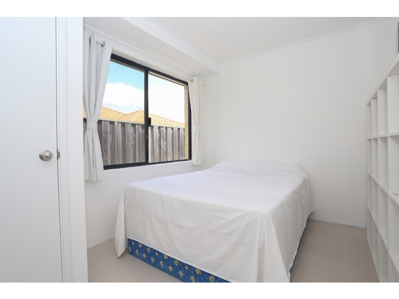 111 Barton Drive, Australind WA 6233