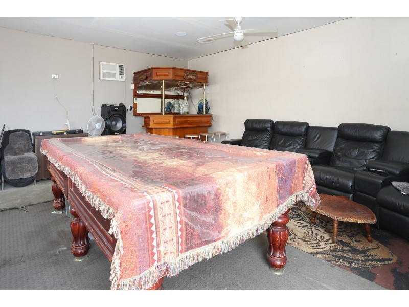 111 Barton Drive, Australind WA 6233