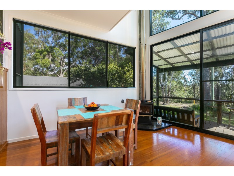 20-22 The Esplanade, Karragarra Island QLD 4184
