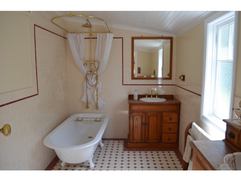 9 Thomas Street, Moruya NSW 2537