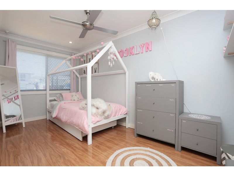 17 Simpson Street, Capalaba QLD 4157