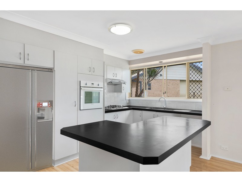 6 Nicole Close, Whitebridge NSW 2290