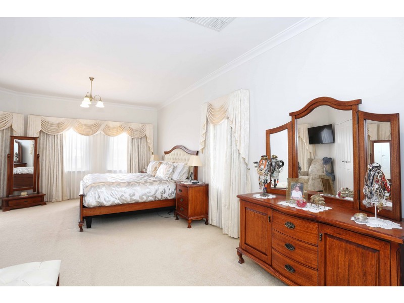 9 Basilica Place, Pelican Point WA 6230