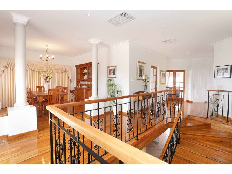 9 Basilica Place, Pelican Point WA 6230