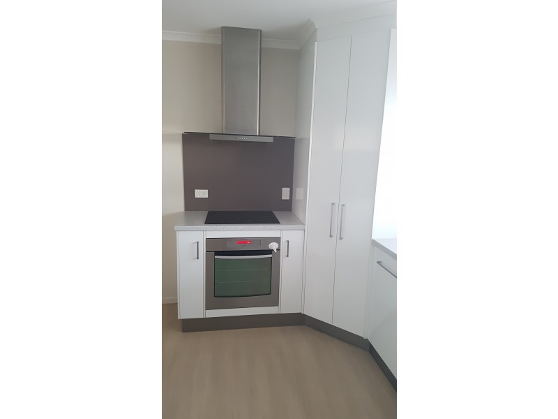 87 Quarry Street, Springsure QLD 4722