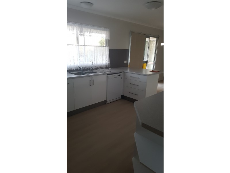 87 Quarry Street, Springsure QLD 4722