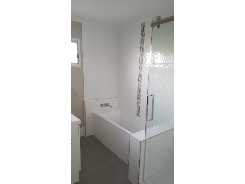 87 Quarry Street, Springsure QLD 4722