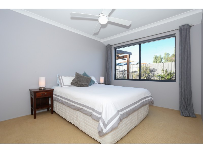 10 Merens Terrace, Henley Brook WA 6055