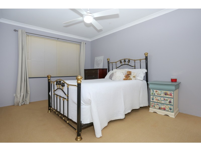 10 Merens Terrace, Henley Brook WA 6055