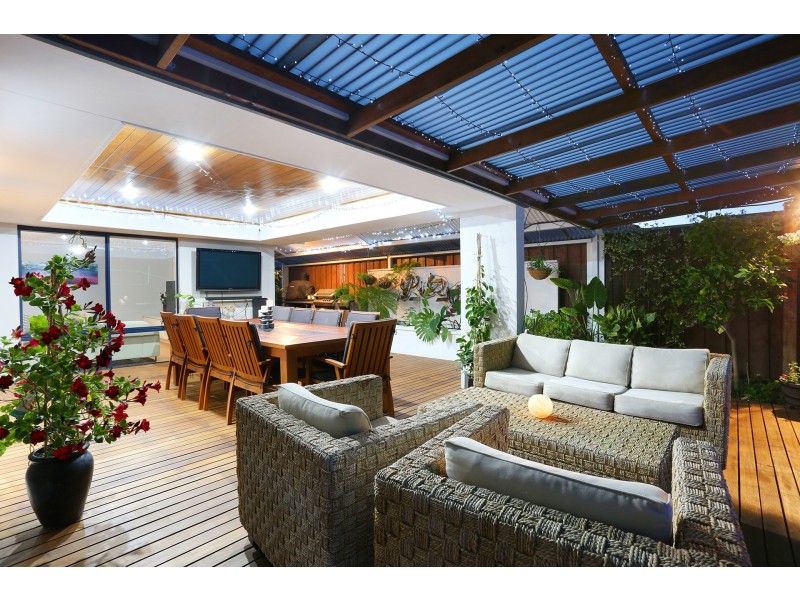 10 Merens Terrace, Henley Brook WA 6055