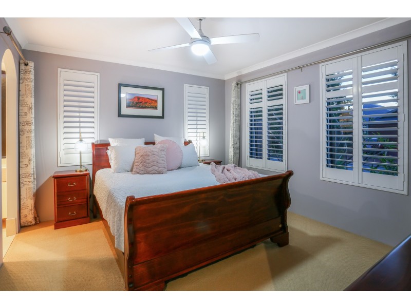 10 Merens Terrace, Henley Brook WA 6055