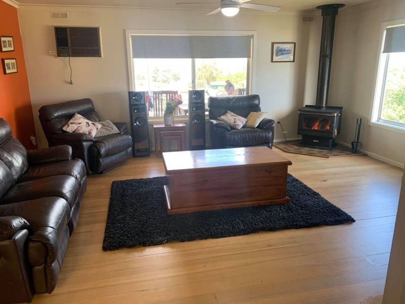 37 Livingstone Street, Orbost VIC 3888