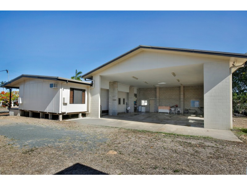 132 Patterson Parade, Lucinda QLD 4850