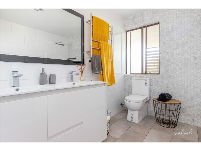 10 Rose Street, Moruya NSW 2537