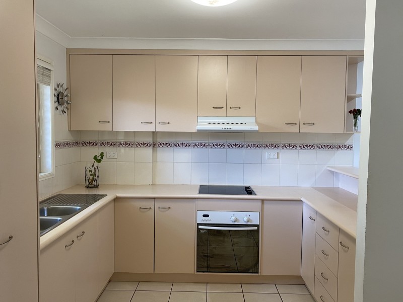 11 Shaw Place, Hemmant QLD 4174