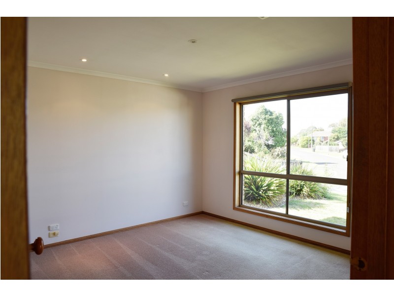 6 Megan Place, Traralgon VIC 3844