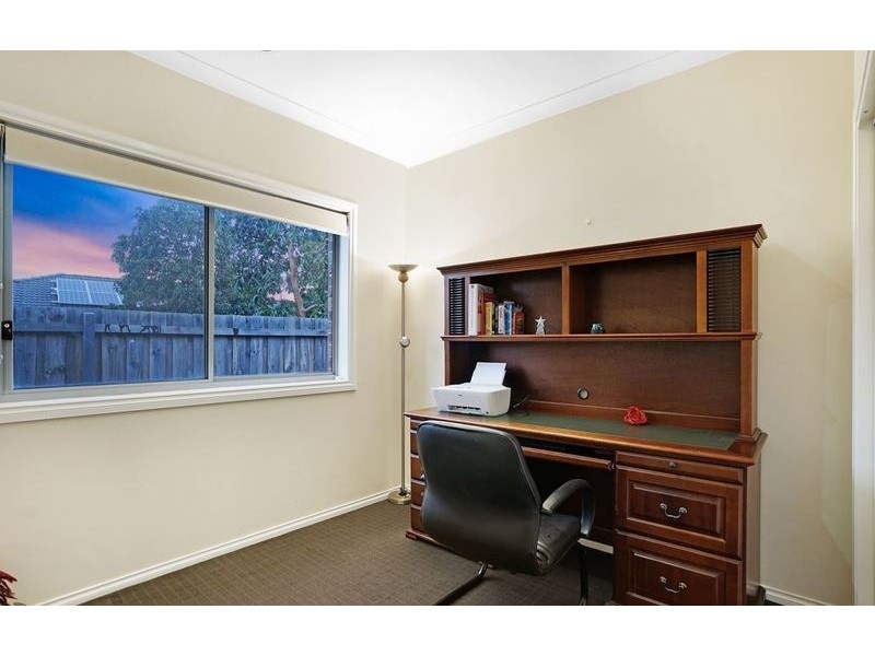 21 Fantail Crescent, Williams Landing VIC 3027