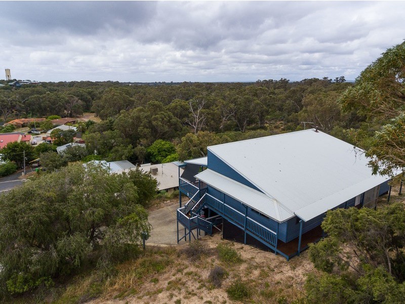 5 Hamilton Court, Binningup WA 6233