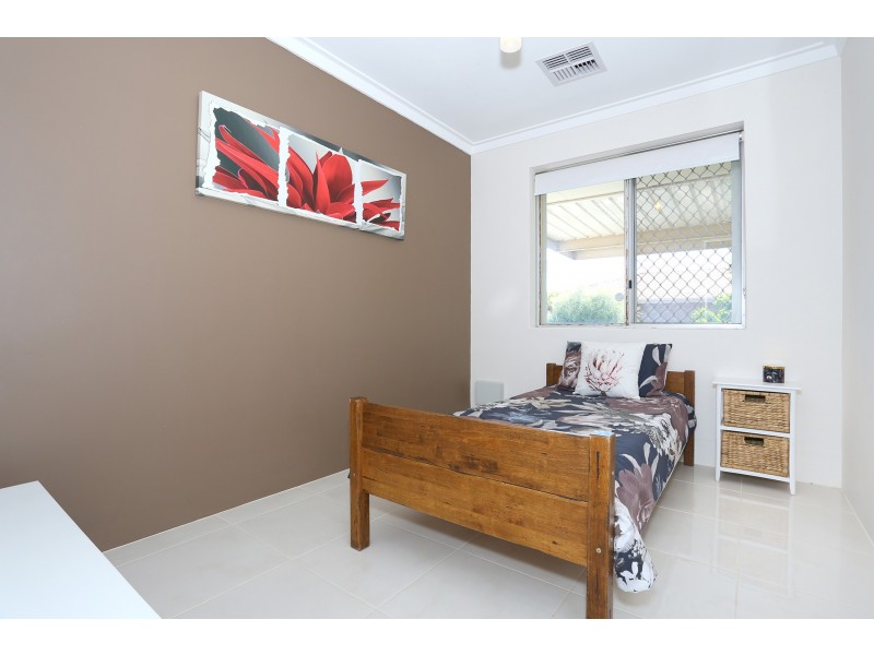 4/8 Creery Street, Dudley Park WA 6210