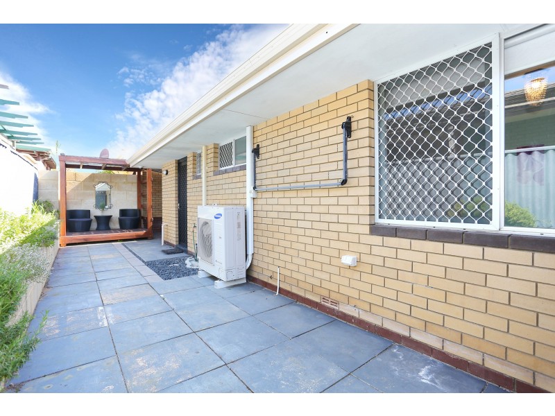 4/8 Creery Street, Dudley Park WA 6210